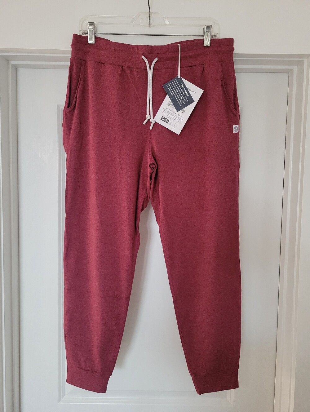 NWT Rhoback Womens Tempo Performance Joggers In Heather Red Card/Merlot